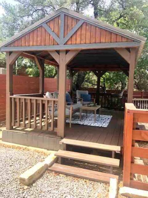 The Bison Cabin - The Cabins At Rim Rock Austin Exterior photo