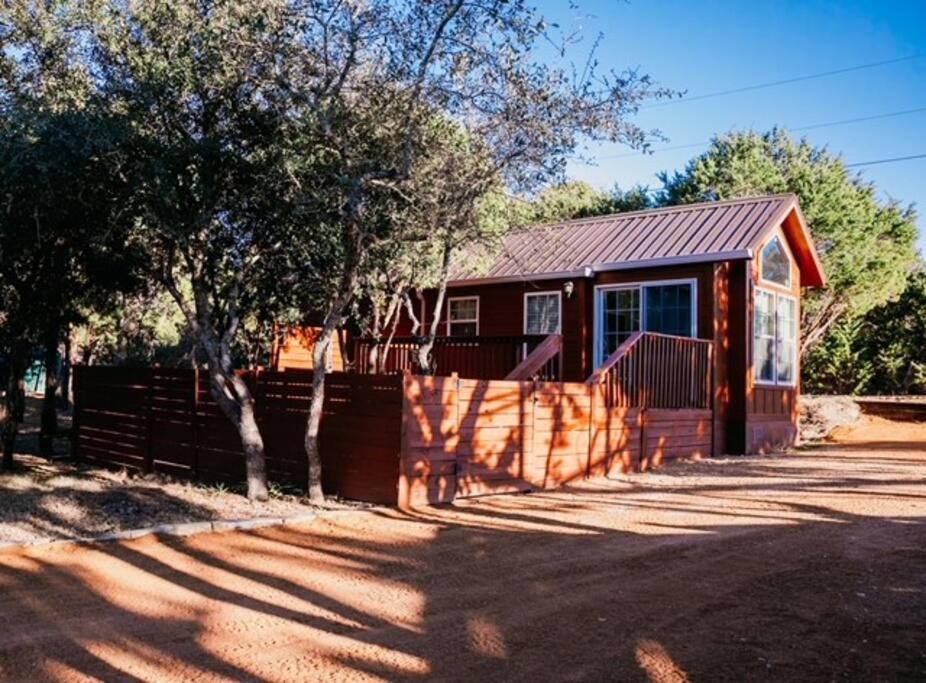 The Bison Cabin - The Cabins At Rim Rock Austin Exterior photo